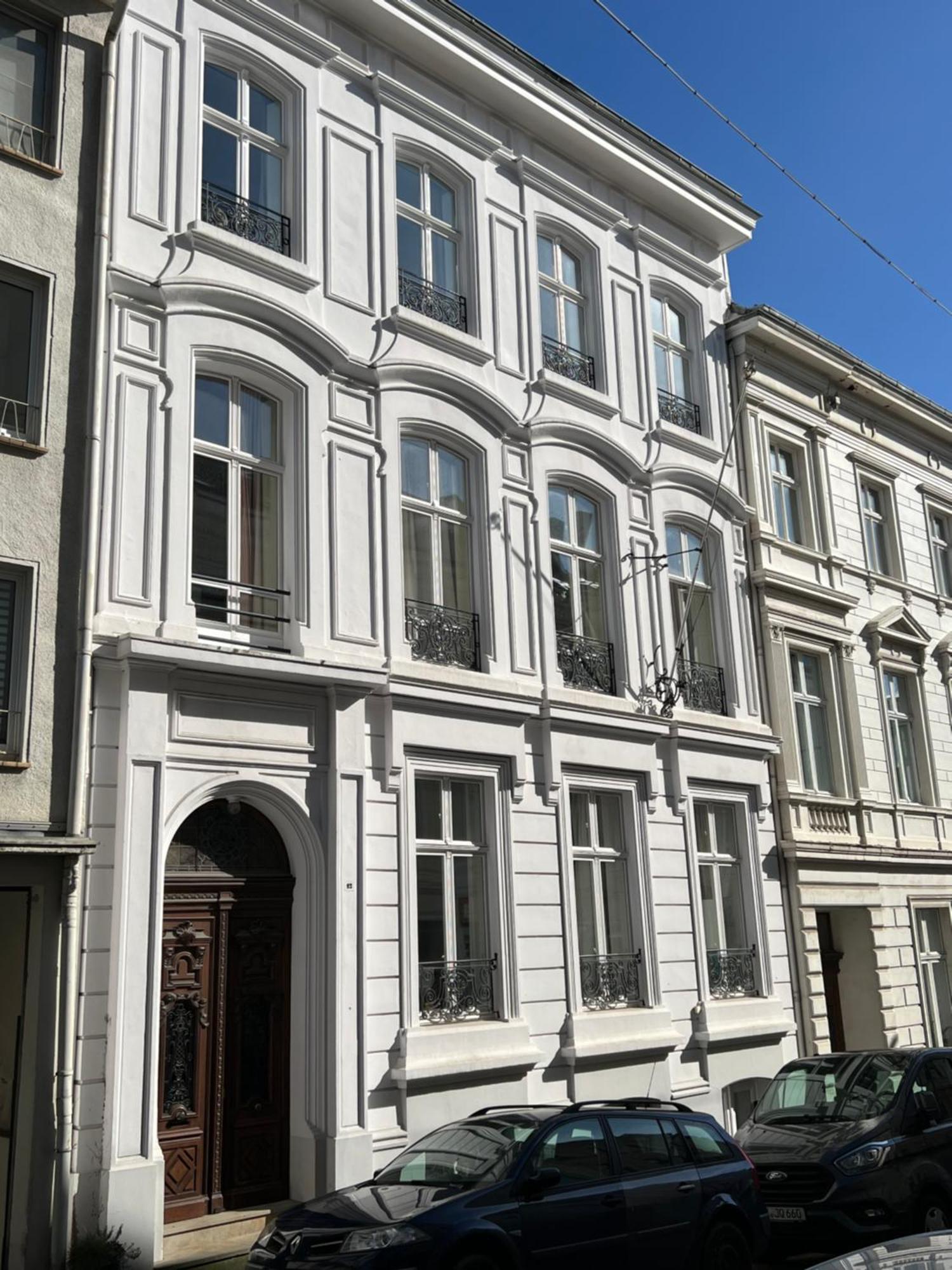 Helle Altbauwohnung Mit Balkon Im Briller Viertel Wuppertal Exterior foto